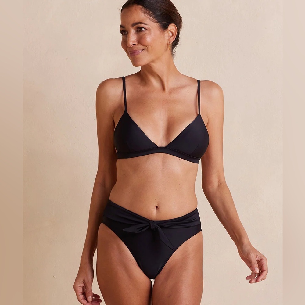 Summersalt The Triangle Bikini Top Size 6